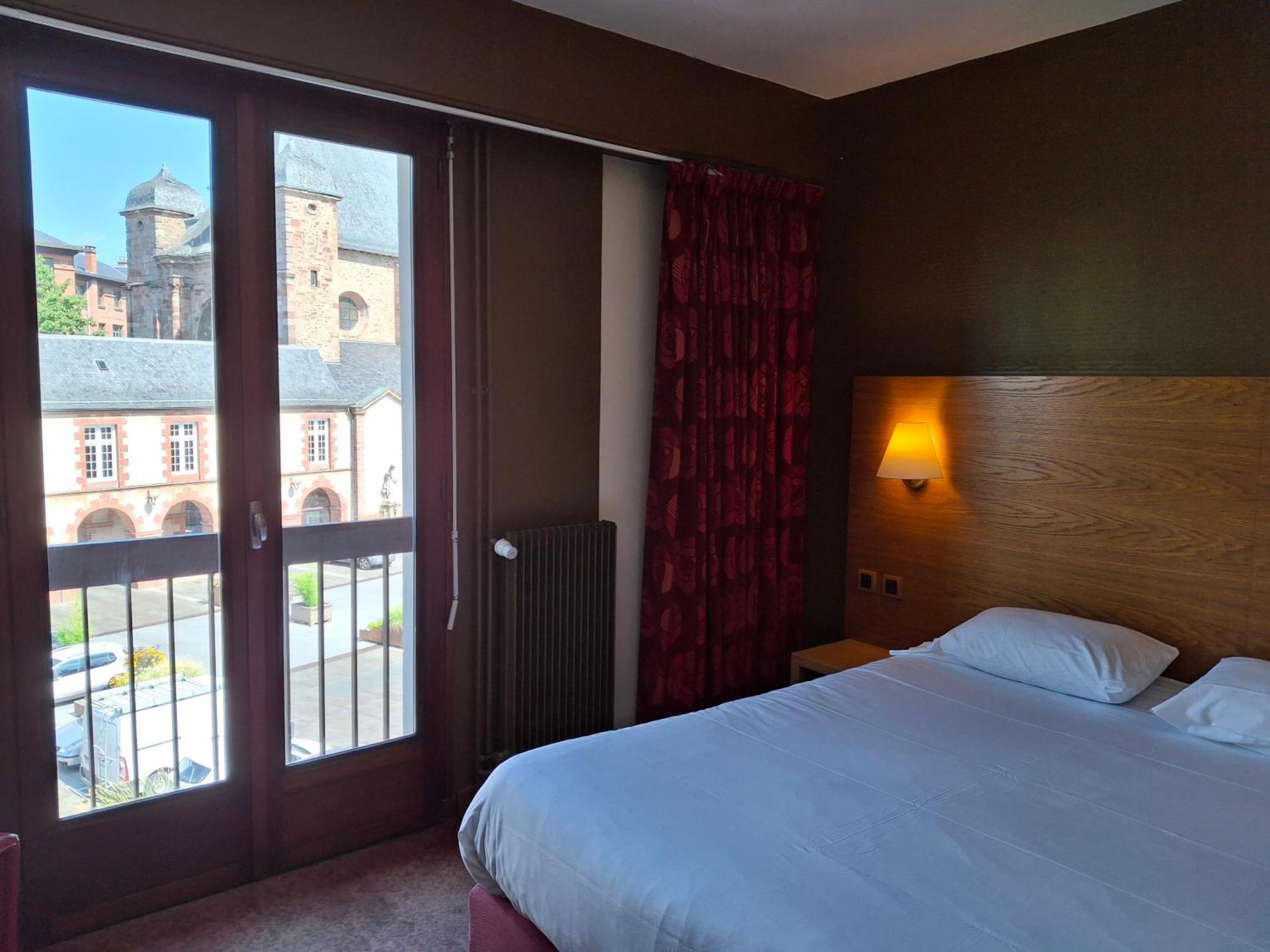 Hotel Tour Maje Родез Екстер'єр фото