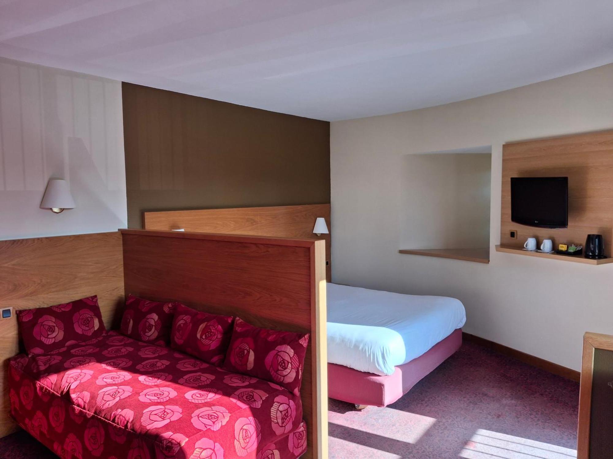 Hotel Tour Maje Родез Екстер'єр фото