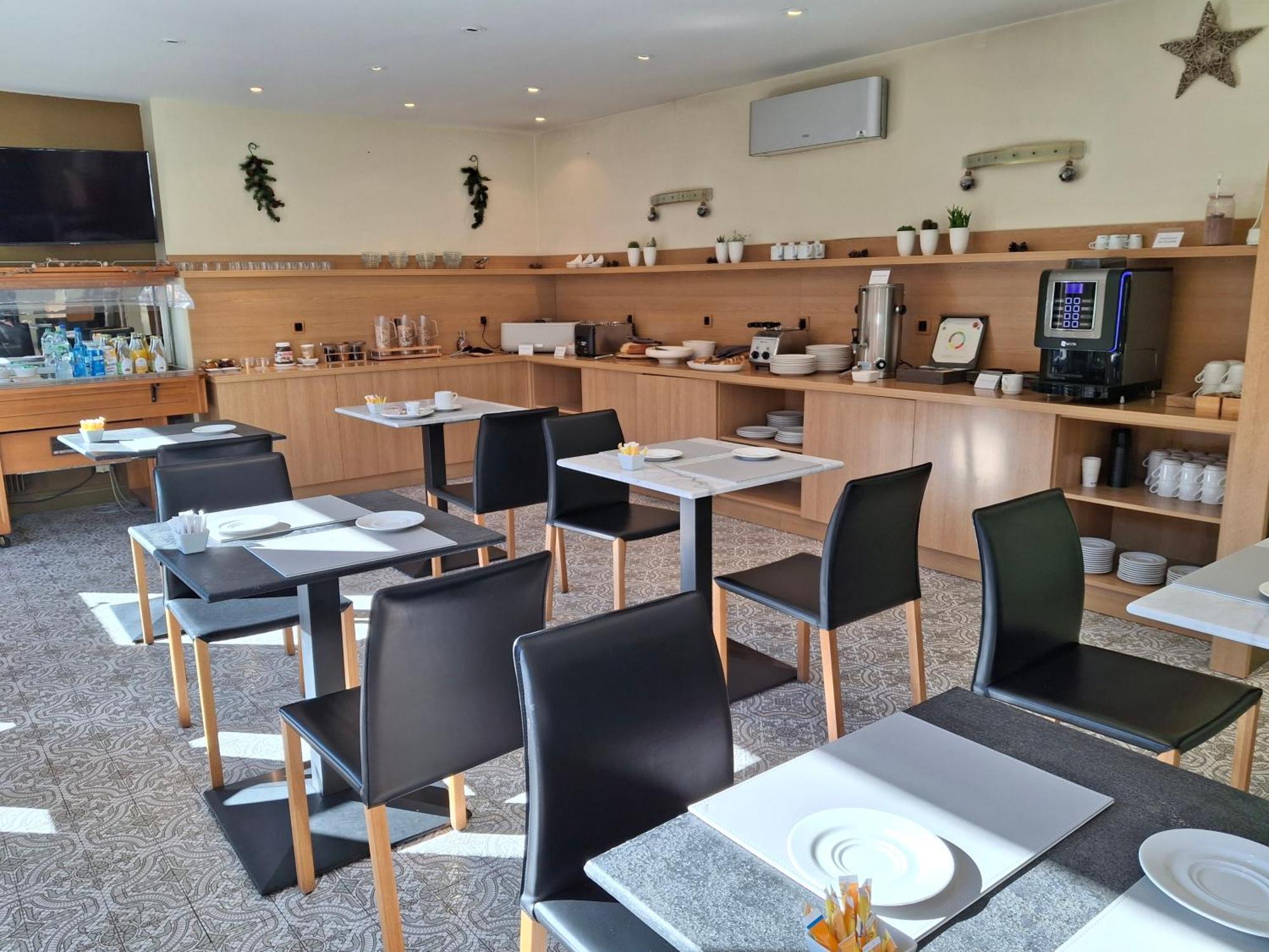 Hotel Tour Maje Родез Екстер'єр фото