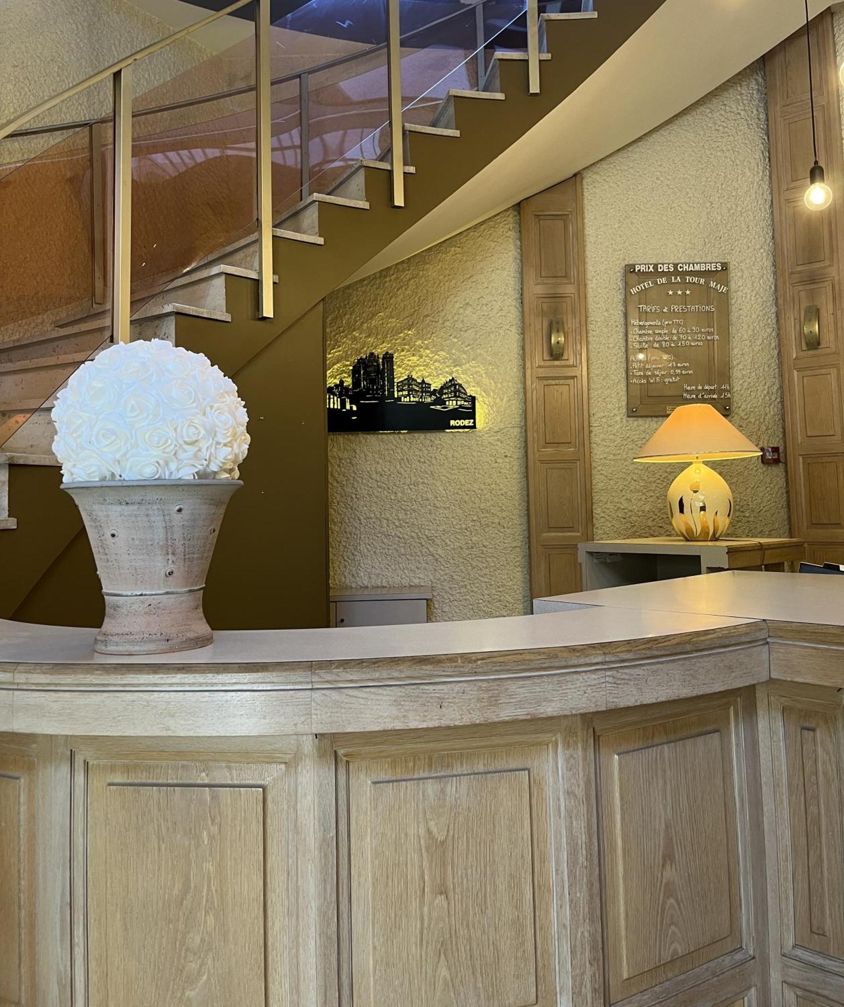 Hotel Tour Maje Родез Екстер'єр фото