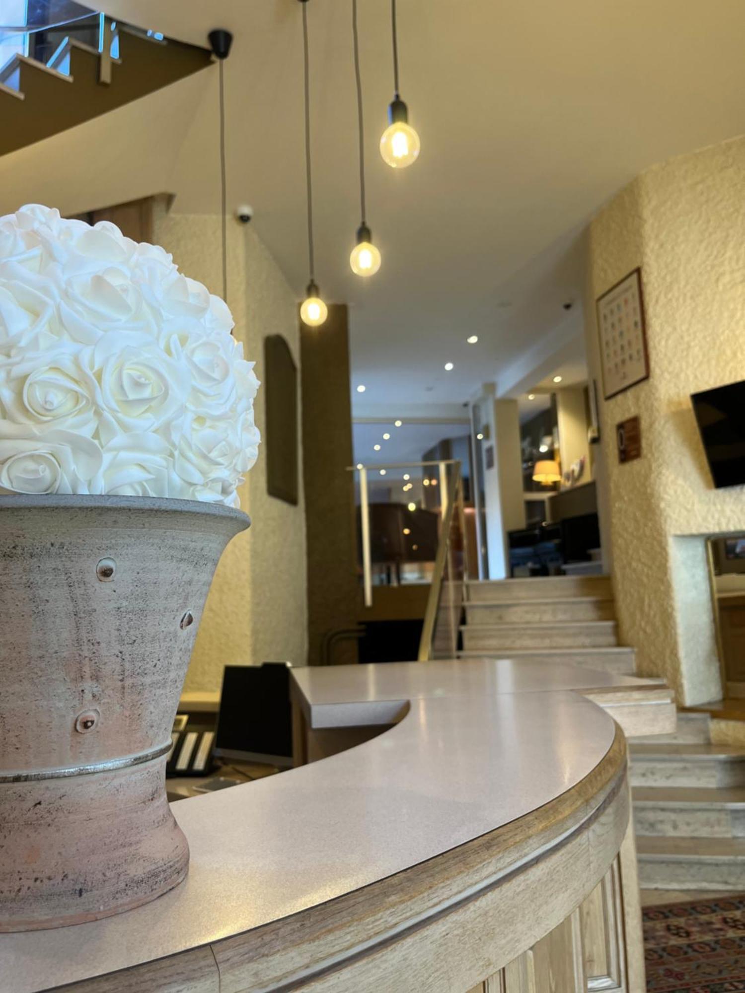Hotel Tour Maje Родез Екстер'єр фото
