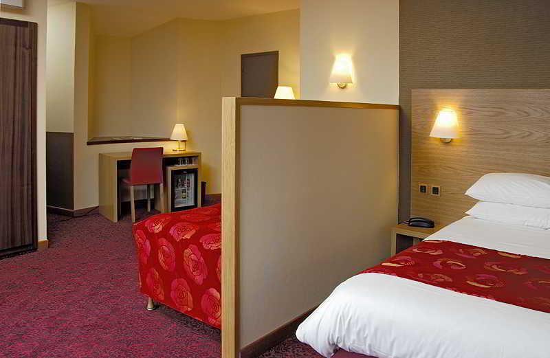 Hotel Tour Maje Родез Екстер'єр фото