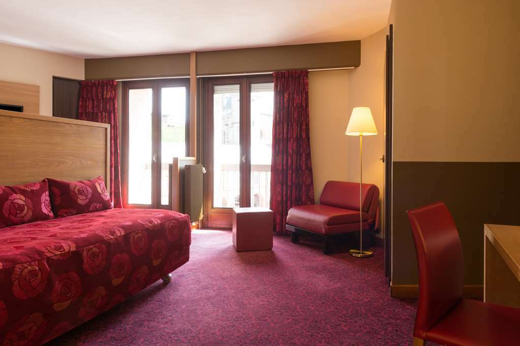Hotel Tour Maje Родез Номер фото
