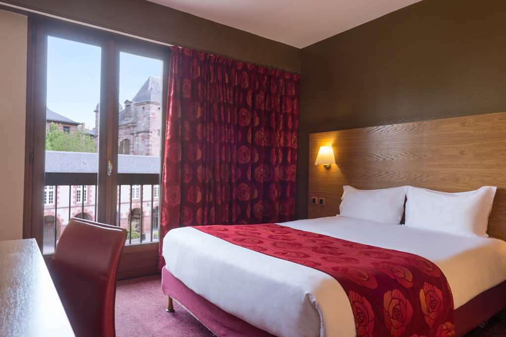 Hotel Tour Maje Родез Номер фото